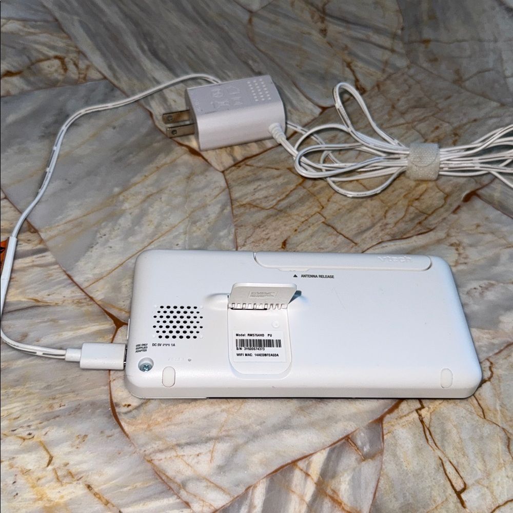 Tech - Picture 6 of 11